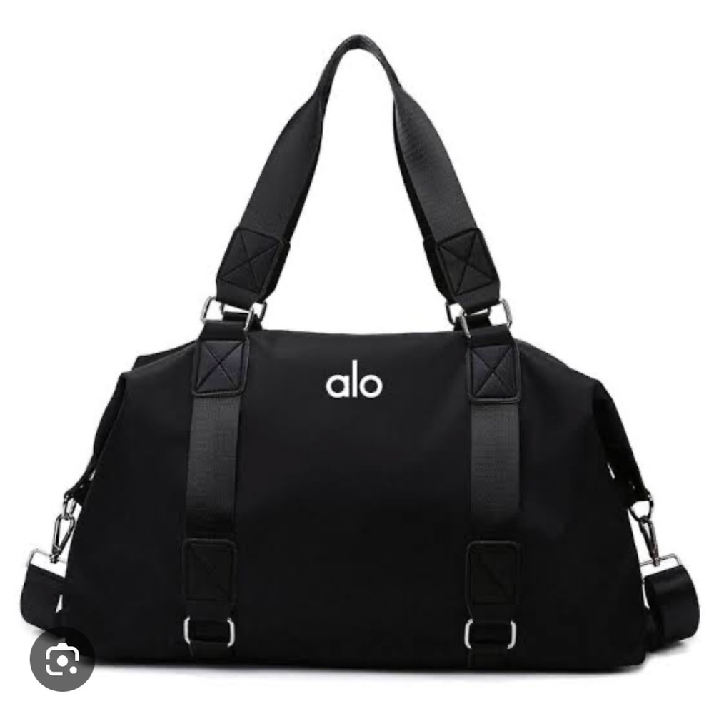 BNWT ALO Yoga Black Gym Duffel Bag